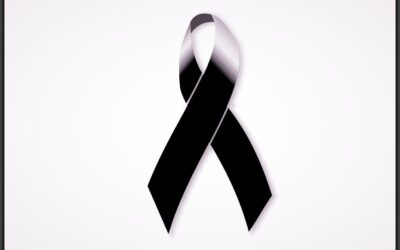 Pesar por la muerte de dos compañeros con Covid 19